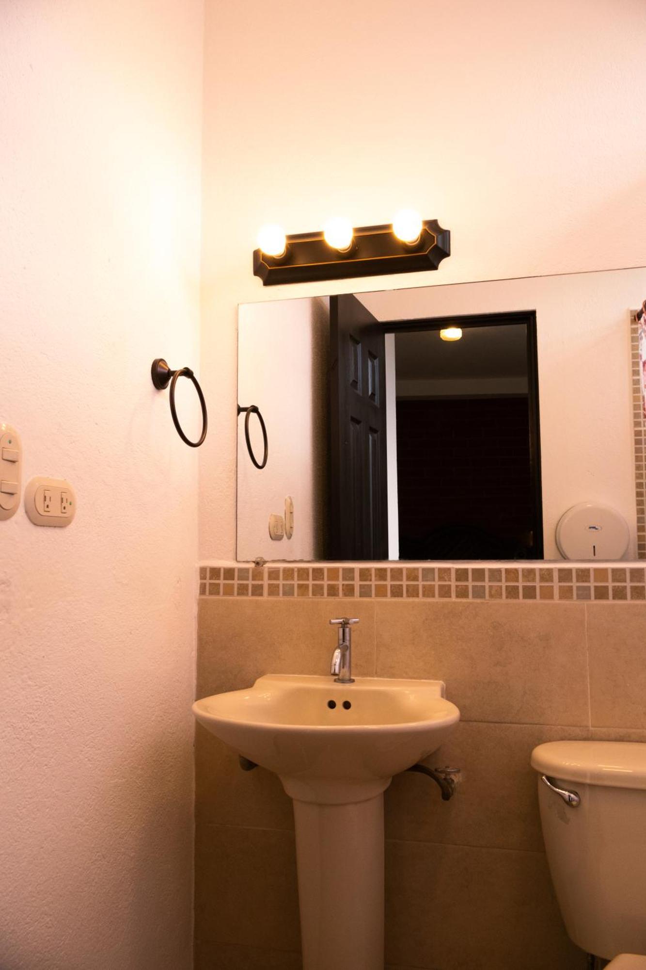 Lar Antiqua Hotel Quetzaltenango Exteriör bild
