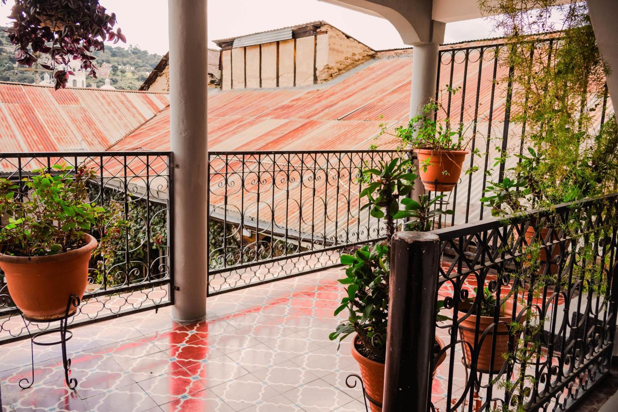 Lar Antiqua Hotel Quetzaltenango Exteriör bild